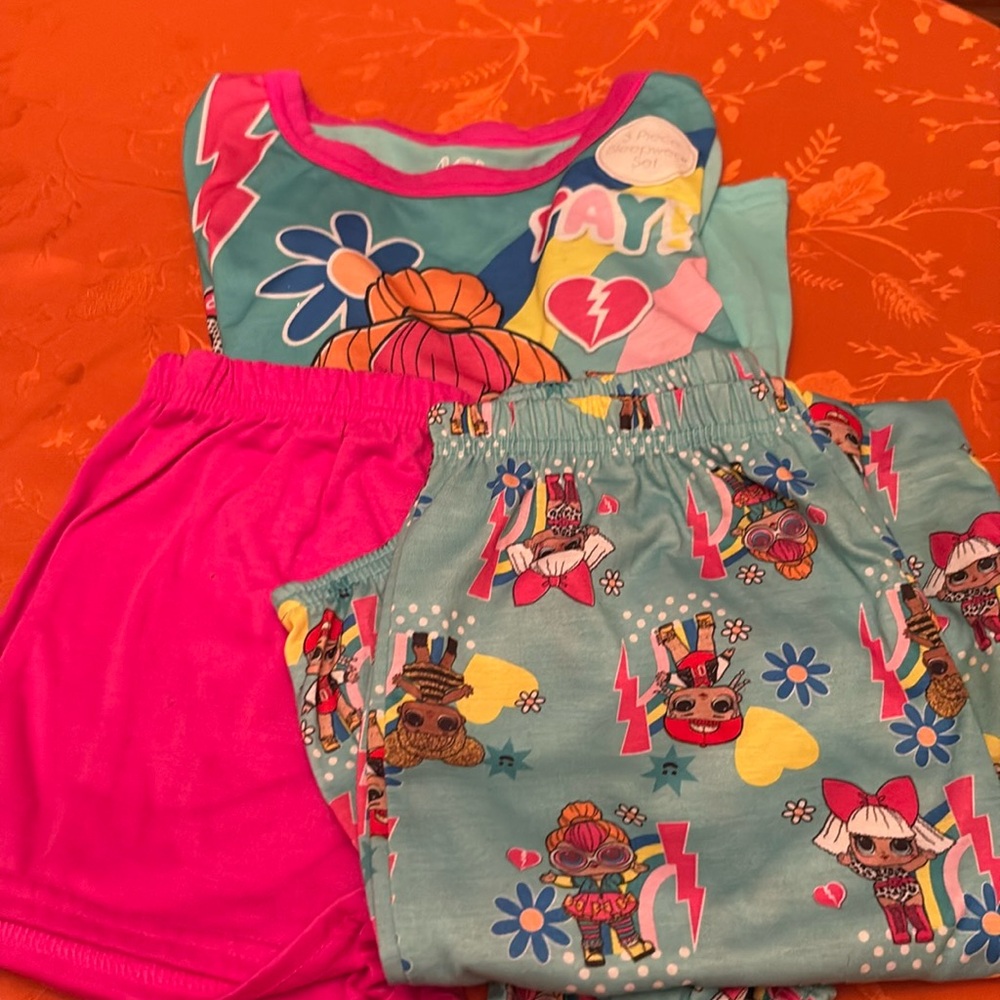 Girls size M LOL pjs
